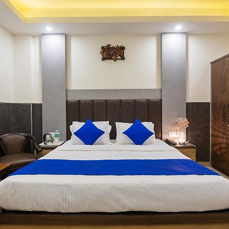 Hotel Mahajan International, Delhi Airport Нью-Дели Экстерьер фото